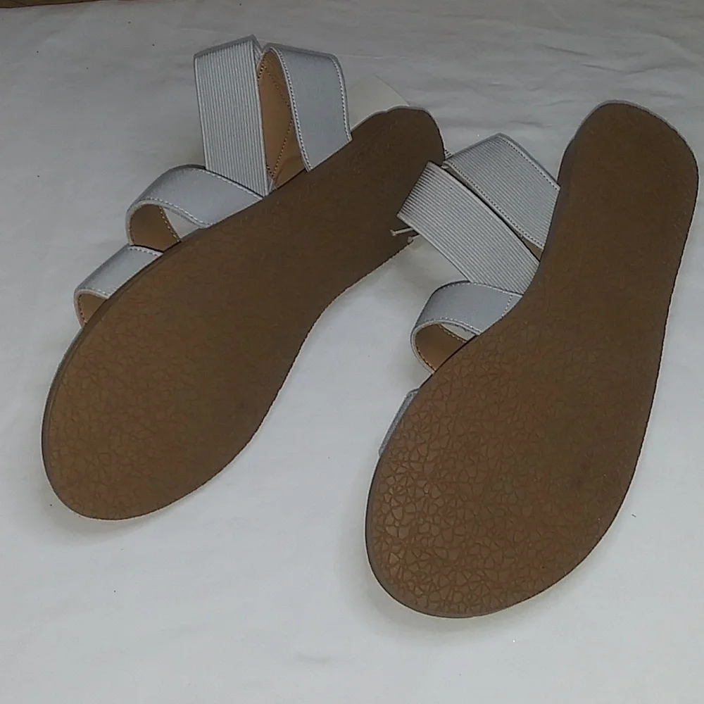 Amazon Essentials Sandals - Picture 6 of 6